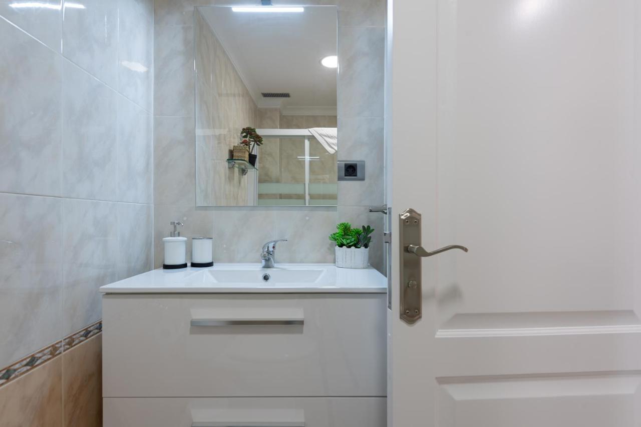 Amarre Moon Apartment Puerto De Mogan Bagian luar foto
