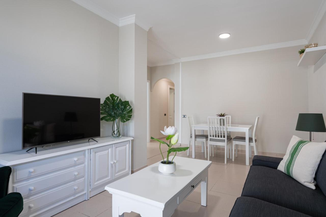 Amarre Moon Apartment Puerto De Mogan Bagian luar foto
